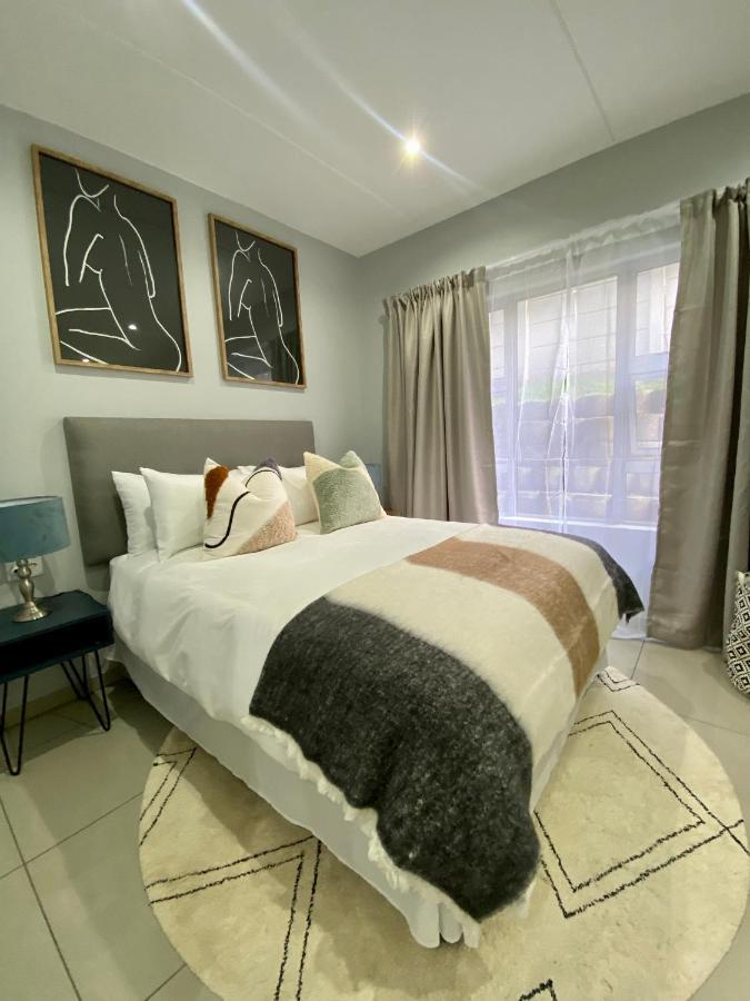 Trendy, Comfortable 1 Bedroom Apartments In Mthatha Exterior photo